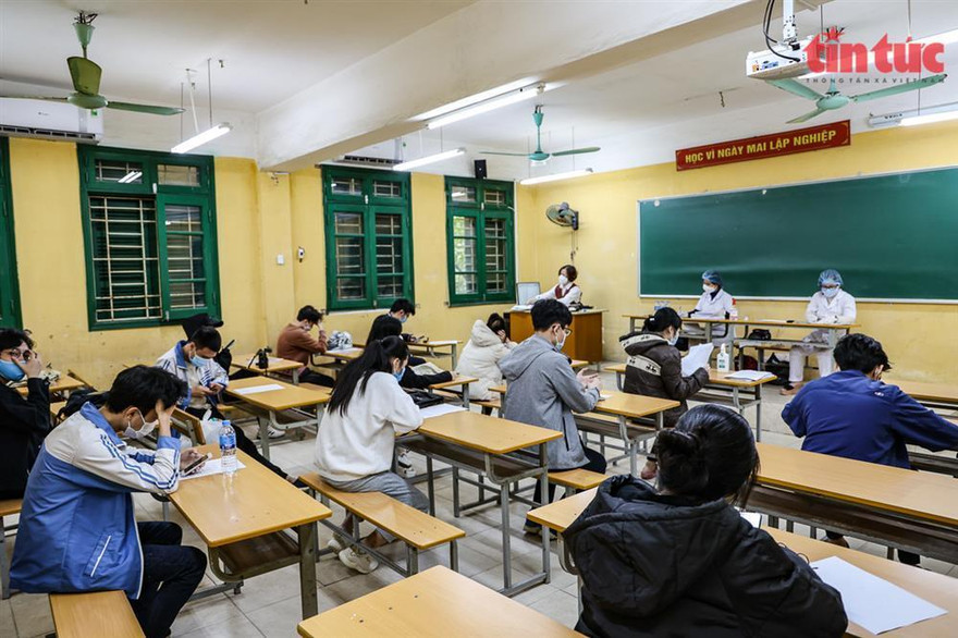 Sở Y tế TP.HCM hướng dẫn xử lý khi có F0 trong trường ở TP HCM. Ảnh TTXVN