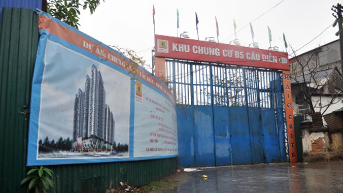 Nhiều khách hàng đã nộp cả tỷ đồng cho Housing Group nhưng hiện dự án B5 Cầu Diễn vẫn chỉ là bãi đất trống. Ảnh: Quý Đoàn.