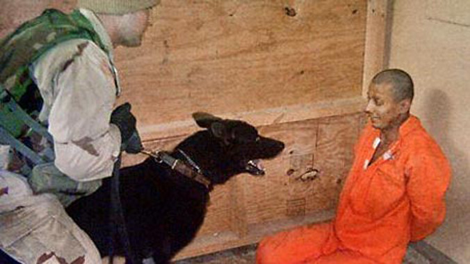 Một trong những cảnh tượng tra tấn dã man trong các nhà tù bí mật của CIA.