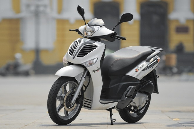 Benelli tung xe tay ga cạnh tranh SH