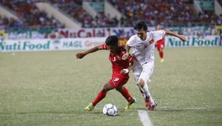 Bàn thắng từ xa tuyệt đẹp của Tuấn Anh U19 Việt Nam