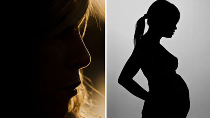 Bé gái bị cha dượng cưỡng hiếp đang mang bầu 22 tuần. Ảnh minh họa: Mirror.