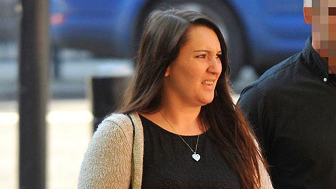 Claire Barnett tại tòa án. Ảnh: Mirror.