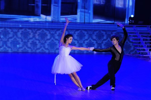 Phan Thanh Bình bỏ thi, Thảo Trang bật khóc