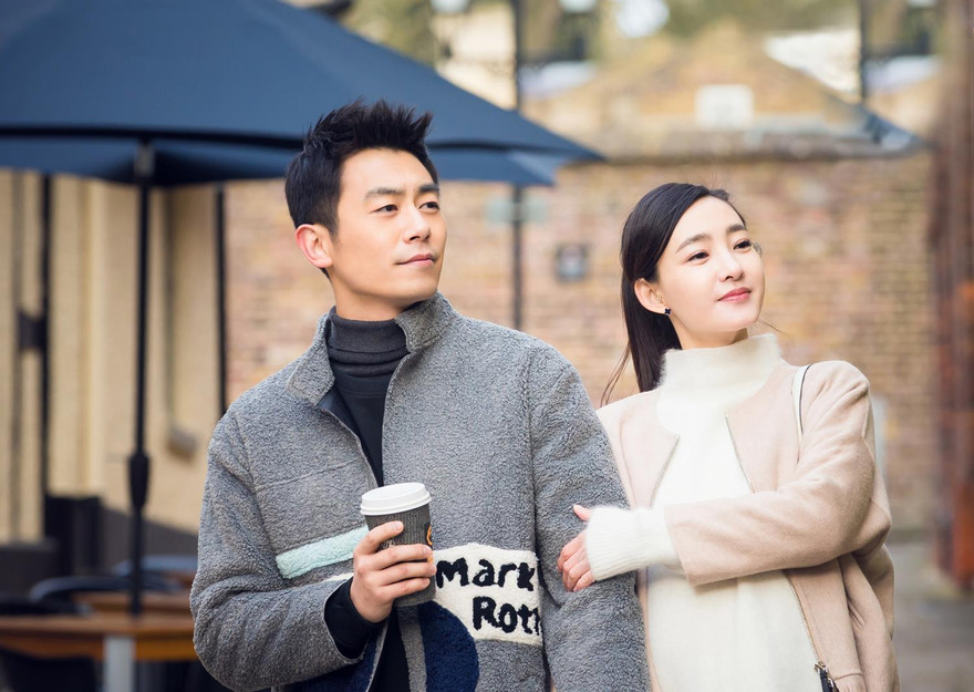 Vương Lệ Khôn và Chu Á Văn trong phim "Tình yêu vượt đại dương"