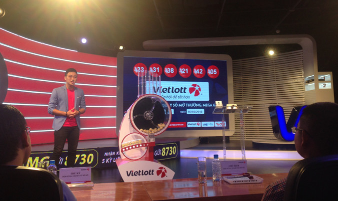 Kết quả quay số mở thưởng tối 16/10 mang lại may mắn đặc biệt cho người chơi. Ảnh: TQ.