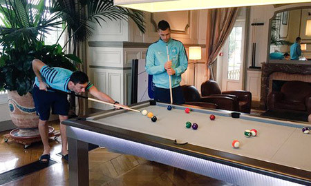 Đội tuyển Pháp 'giết thời gian' như thế nào ở EURO?