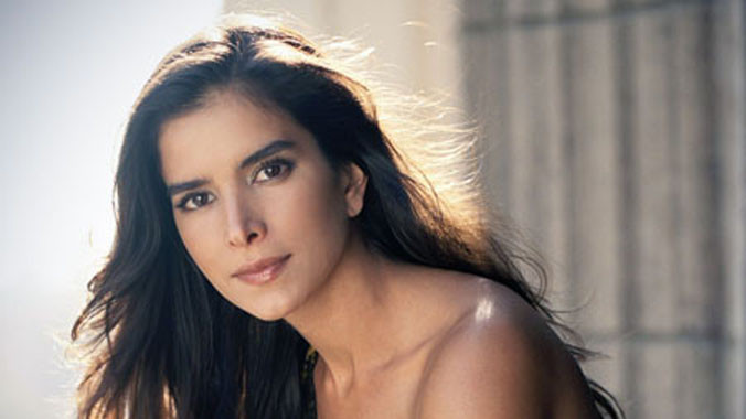 “Siêu mẫu đầu tiên của Mỹ Latinh” gây sốc khi công bố giới tính