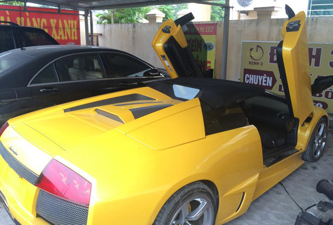 Siêu xe Lamborghini bị thu giữ