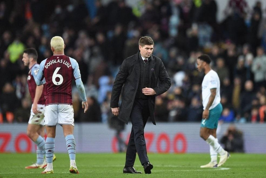 Man City khiến Gerrard lần đầu bại trận ở Ngoại hạng Anh