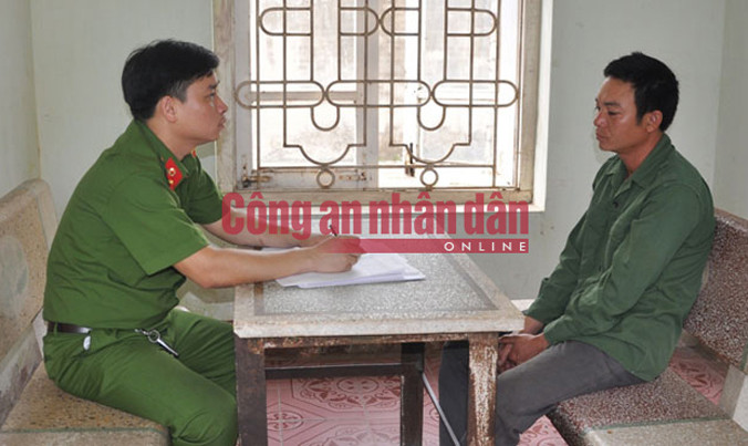 Cơ quan Công an lấy lời khai đối tượng Đỗ Cao Qúy.