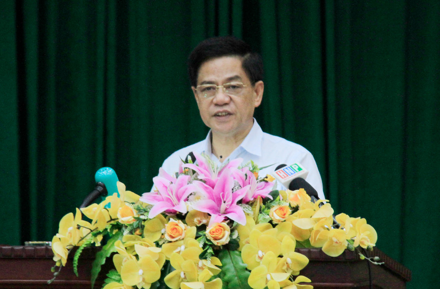 Thiếu tướng Đoàn Duy Khương phát biểu tại hội nghị. Ảnh: Trường Phong