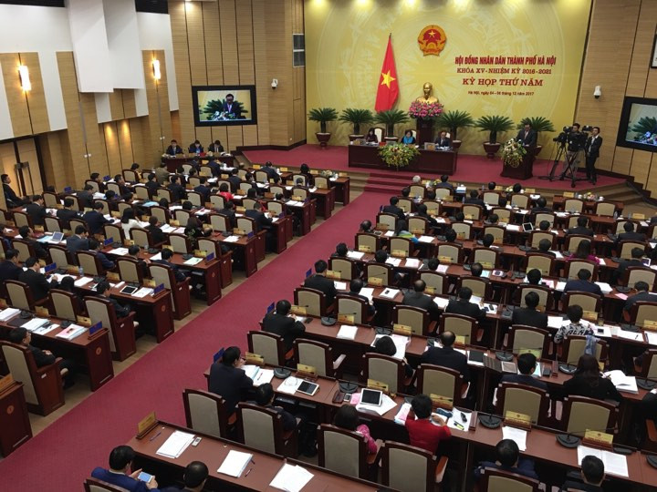 Bí thư Thành ủy Hà Nội Hoàng Trung Hải phát biểu tại phiên khai mạc Kỳ họp thứ 5 HĐND thành phố