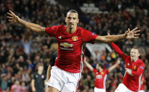 Ibrahimovic có bàn thắng giải tỏa tâm lý sau chuỗi trận tịt ngòi. Ảnh: Reuters.