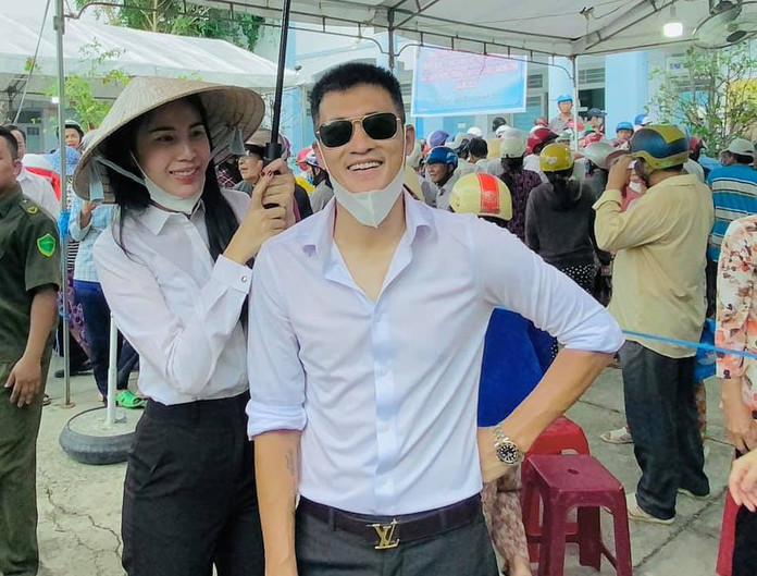 Showbiz 21/8: Phản ứng của Công Vinh khi được Thủy Tiên tuyên bố ‘bao nuôi’