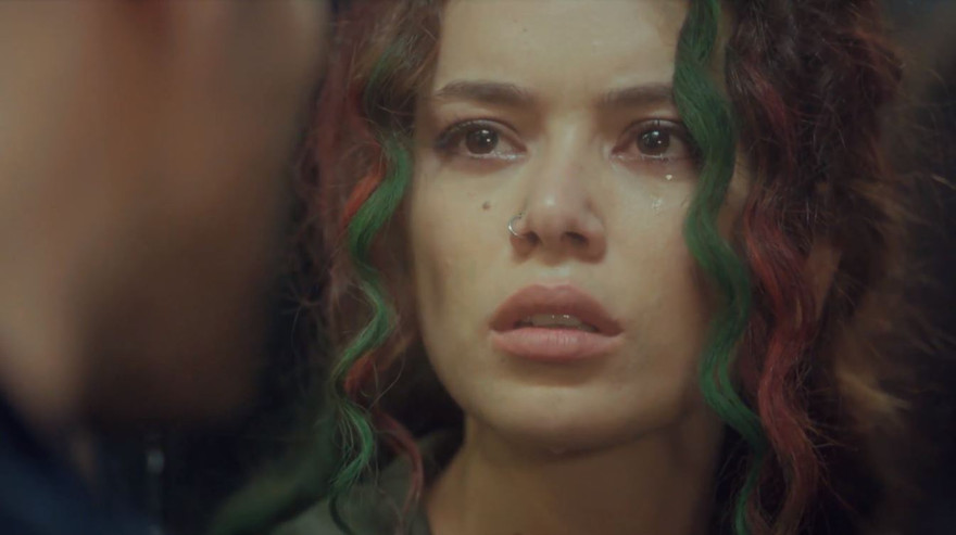 Oán hận bị mẹ bỏ rơi, Bahar bàng hoàng khi biết mình được đặt theo tên tình cũ của bố