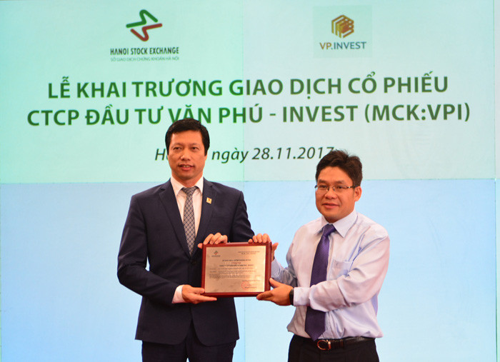 Công ty Đầu tư Văn Phú - Invest lên sàn chứng khoán 