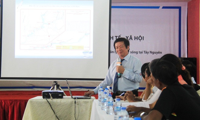 Ông Đào Trọng Tứ phát biểu tại hội thảo