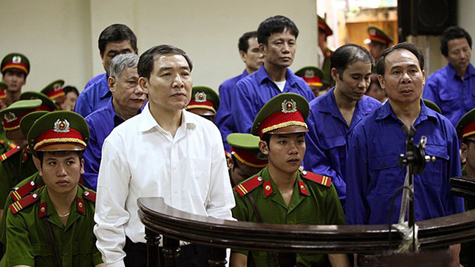 Dương Chí Dũng tại phiên tòa. Ảnh: D.Tấn