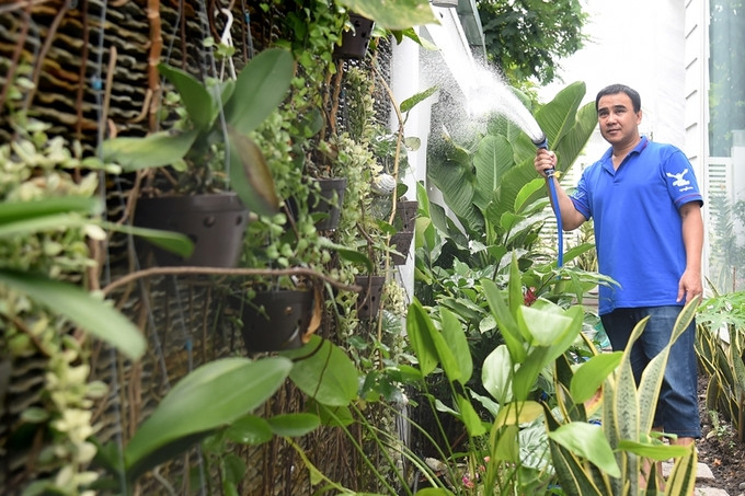 Cận cảnh biệt thự triệu đô ngập cây xanh của MC Quyền Linh