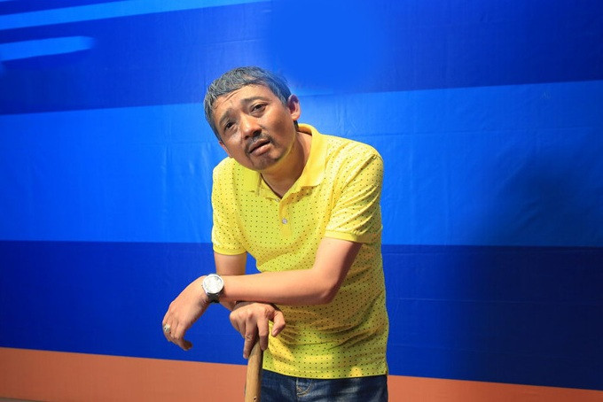 Danh hài Chiến Thắng phủ nhận khi có người cho rằng anh đã nhận hợp đồng “béo bở” với trị giá 1,3 tỉ đồng.