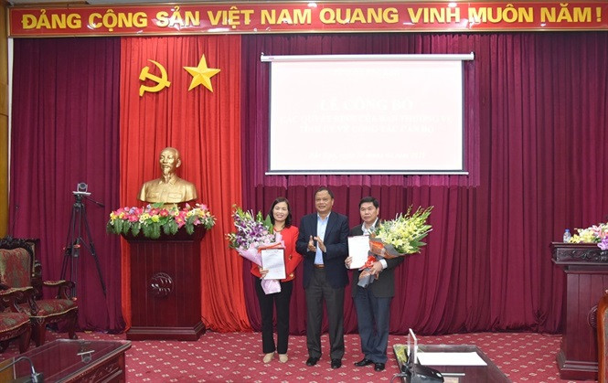 Điều động, bổ nhiệm nhân sự 5 địa phương