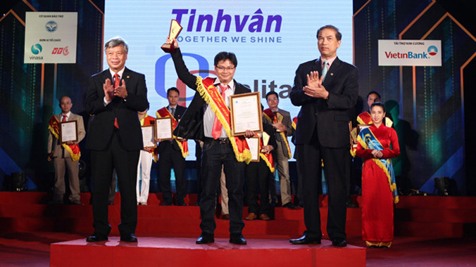 Qualita được vinh danh nhóm giải pháp cho công tác văn phòng.