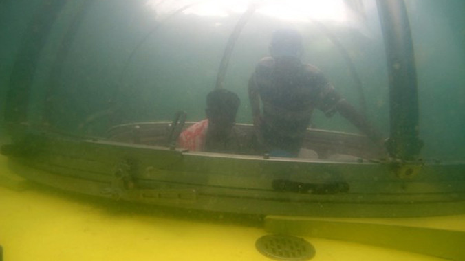 Thử nghiệm tàu lặn biển do Việt Nam sản xuất