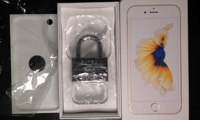 Mua iPhone 6s qua mạng, nhận về... ổ khóa