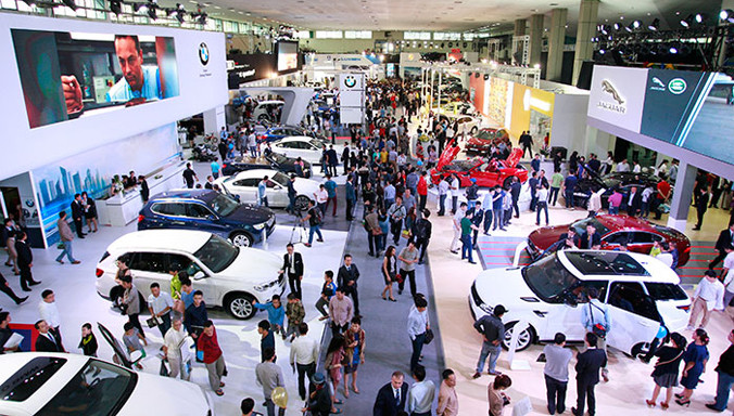 Lượng nhập khẩu xe CBU giảm mạnh trong tháng 1.