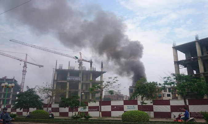 Theo quan sát của phóng viên, đây là ngôi nhà mới xây, phần thô chưa hoàn thiện.