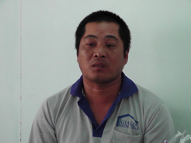 Con rể phóng hỏa đốt mẹ vợ ra đầu thú. Ảnh: C.A