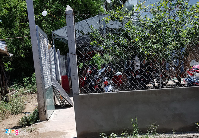 Nhà bà Khuê đang làm đám tang cho nạn nhân