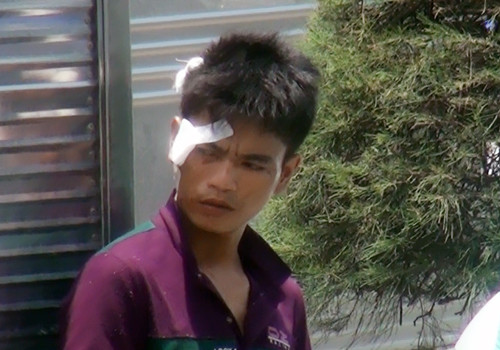 Tài xế xe tải bị đánh