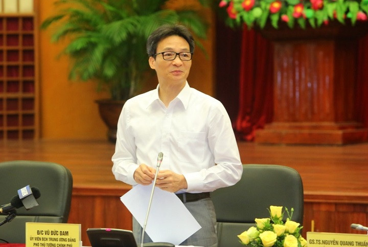 Phó Thủ tướng Vũ Đức Đam chủ trì diễn đàn khoa học về tập quán mai táng của người Việt