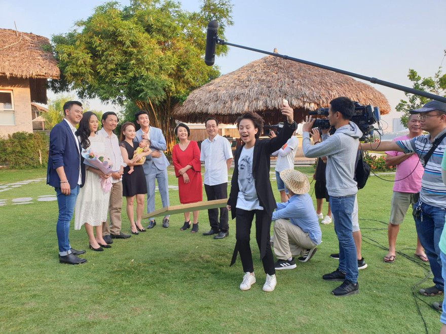 Cảnh phim viên mãn trong tập 85 Về nhà đi con được lan truyền trên mạng từ lâu