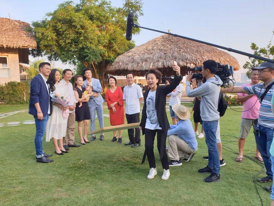 Cảnh phim viên mãn trong tập 85 Về nhà đi con được lan truyền trên mạng từ lâu