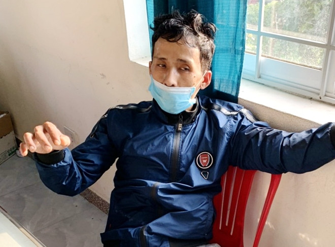 Đối tượng Huỳnh Thanh Tùng sau khi bị bắt giữ