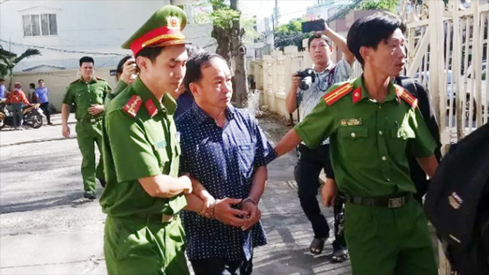 Bị can Nguyễn Hữu Hoành bị bắt giữ