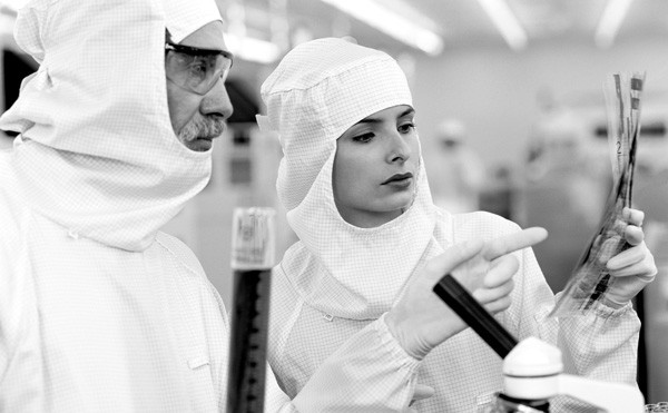 Không mổ mở, không truyền hóa chất, chỉ một chút ánh sáng có thể tiêu diệt được tế bào ung thư