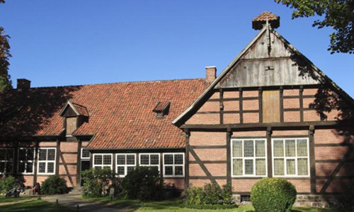 Căn nhà ở vùng nông thôn ngoại ô thị trấn Cloppenburg. Ảnh: News.