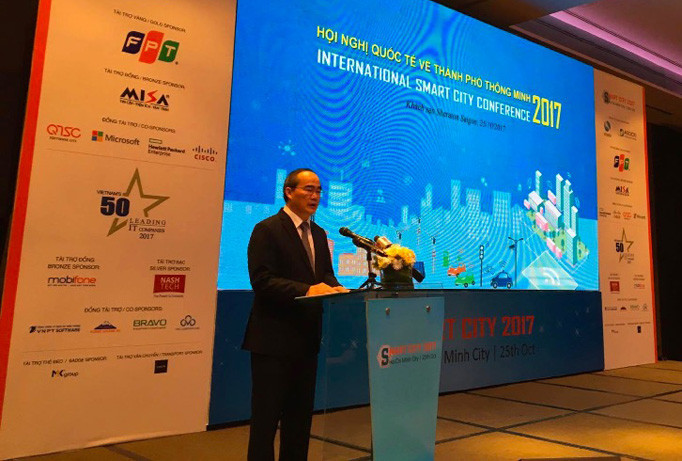 Bí thư TPHCM: Quản lý thành phố lớn không thể bằng kinh nghiệm thông thường