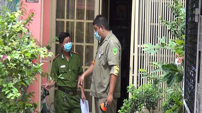 Cơ quan công an đang khám nghiệm hiện trường