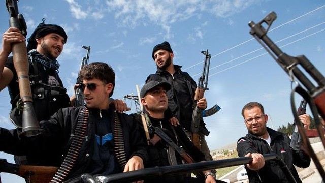Các thành viên phe đối lập tại Syria. Ảnh: Ria.