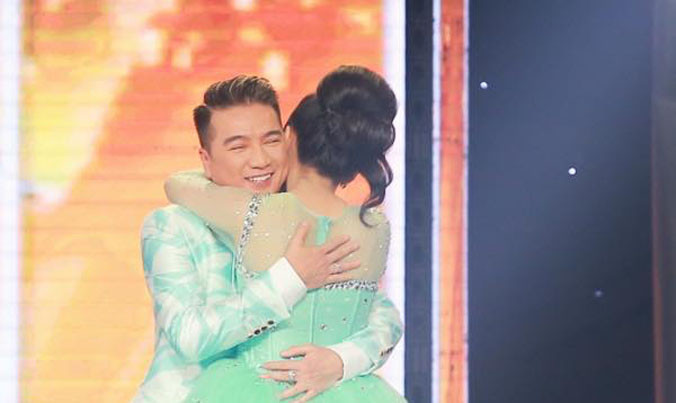 Hellen Thủy chiến thắng nhờ lượng fan hùng hậu của Đàm Vĩnh Hưng chứ không xứng đáng về giọng hát?