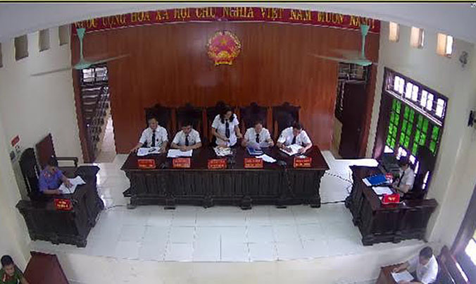 HĐXX tuyên bản án 8 năm tù đối với bị cáo N *ảnh: Kim Thoa.