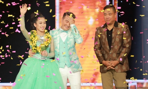 Học trò Đàm Vĩnh Hưng trở thành quán quân Thần tượng Bolero 2017