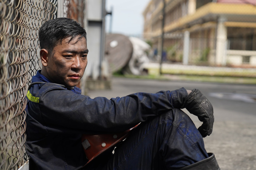 Diễn viên Phùng Cường trải nghiệm cuộc sống công nhân mỏ