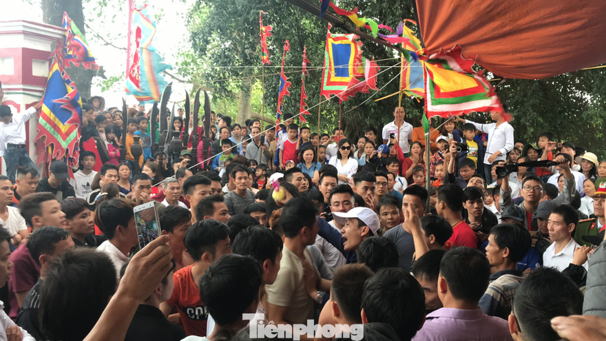 Lễ hội Phết Hiền Quan-một trong số lễ hội chưa khai mạc phải tạm dừng