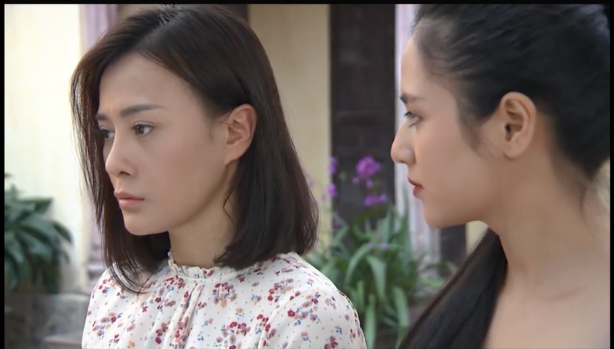 Hai chị em gái Uyên-Đào một trời một vực